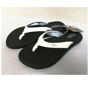 NEW Size 6 Flojos Women's Flip Flop